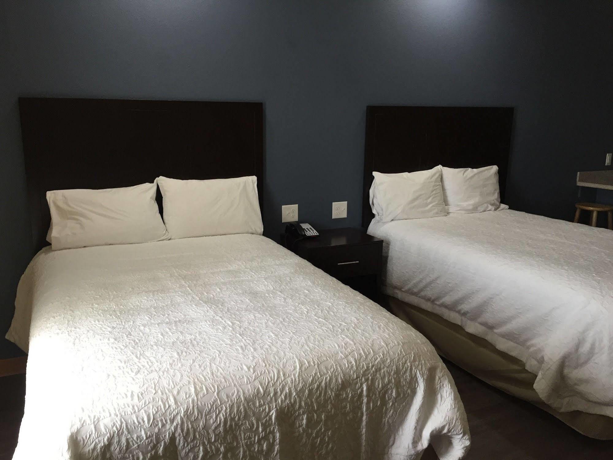 La Bonita Inn&Suites - Crane Eksteriør bilde